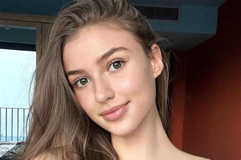 Olivia Casta: Measurements, age, nationality, net worth, and bio